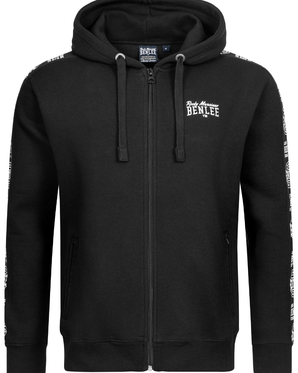 Schwarze Sweatjacke mit Reißverschluss und Kapuze, weißes Brustlogo, Ärmelprint.