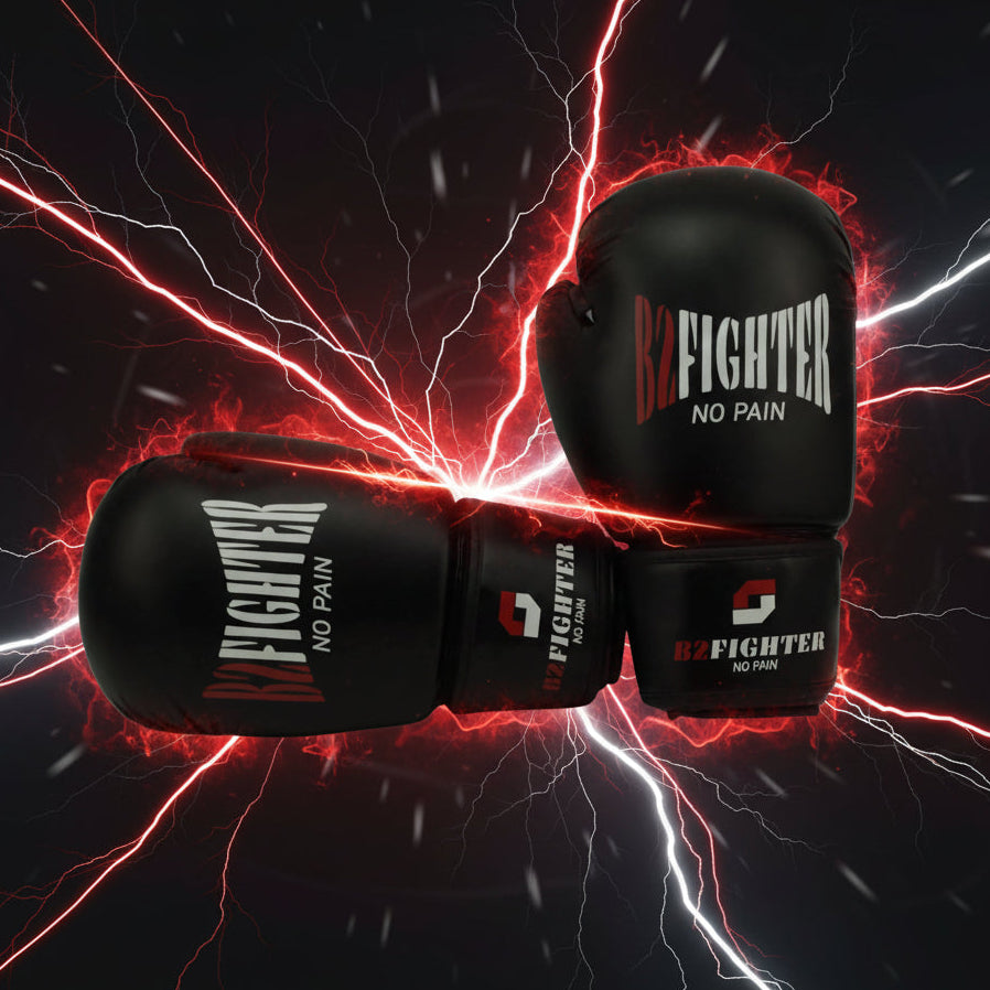 Boxhandschuhe schwarz mit B2FIGHTER-Logo, „NO PAIN“-Schrift auf der Schlagfläche
